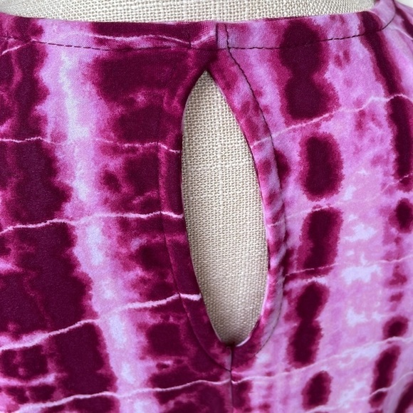 Allison Brittney Tie Dye Sleeveless Shift Dress - Picture 4 of 7